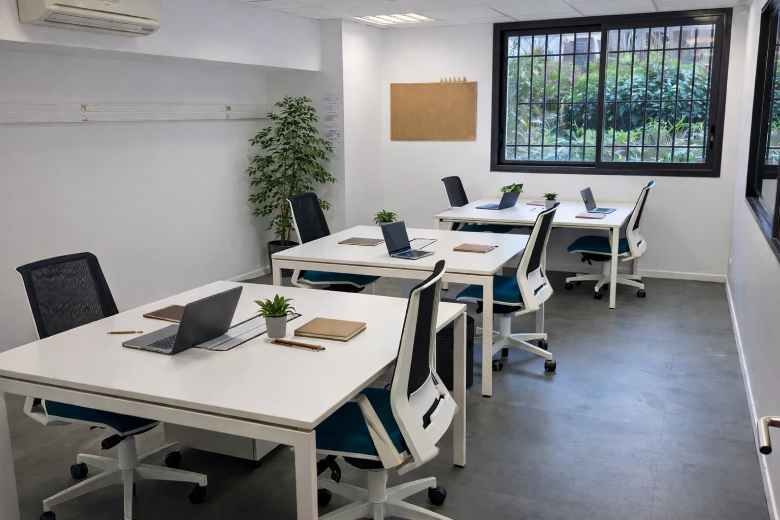 Lab7 Coworking, Private office, 7 desks, Grenoble