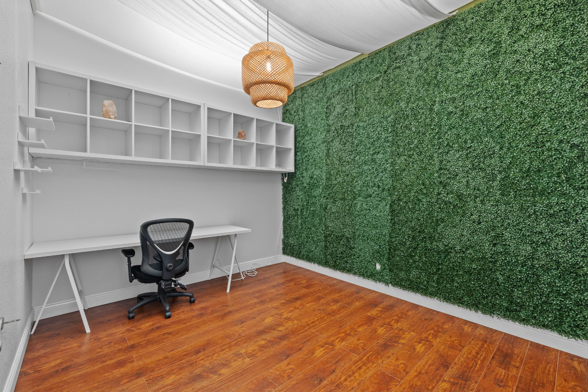 CoWorkTampa, Medium Private Office, Tampa, FL