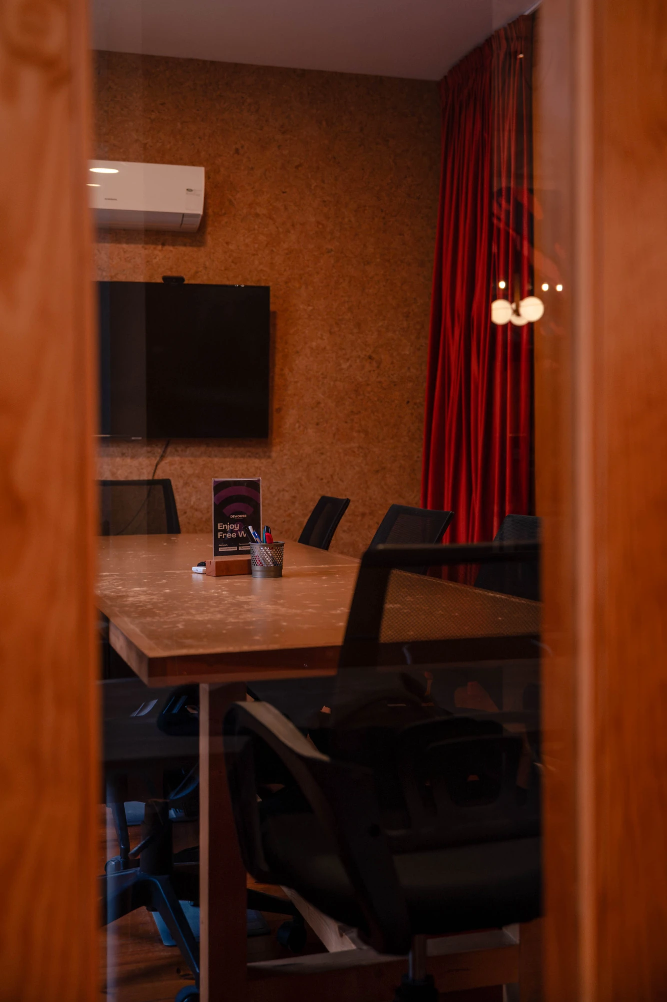 DeHouse Downtown, Meeting Room 10 pax, Porto