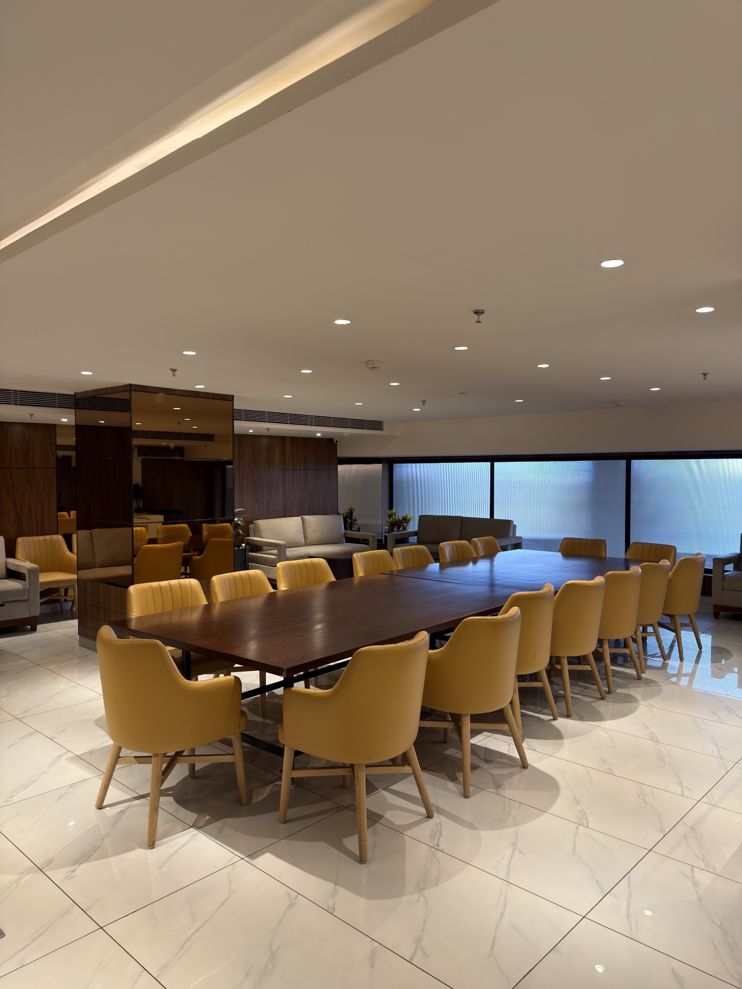 MileStone Coworking & Conference, Keshar Towers, Meeting room 16 people, Gwalior