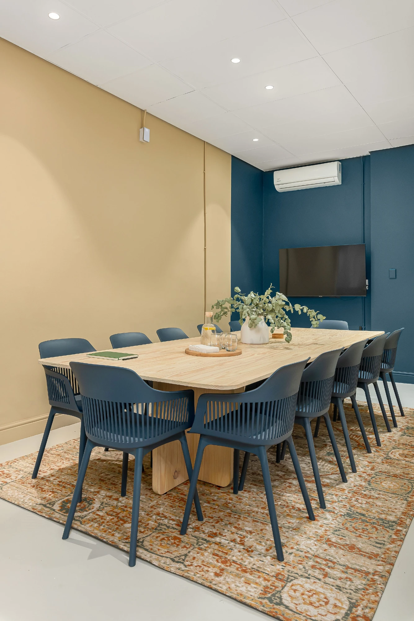 Neighbourgood 129 Bree Street, Meeting room for 11 people, Cape Town