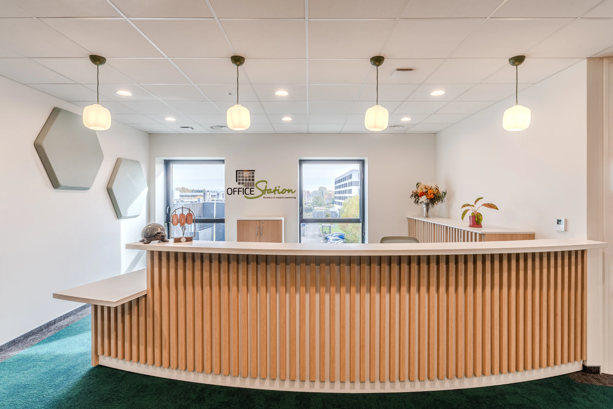 Office Station Strasbourg, Empfang, Schiltigheim