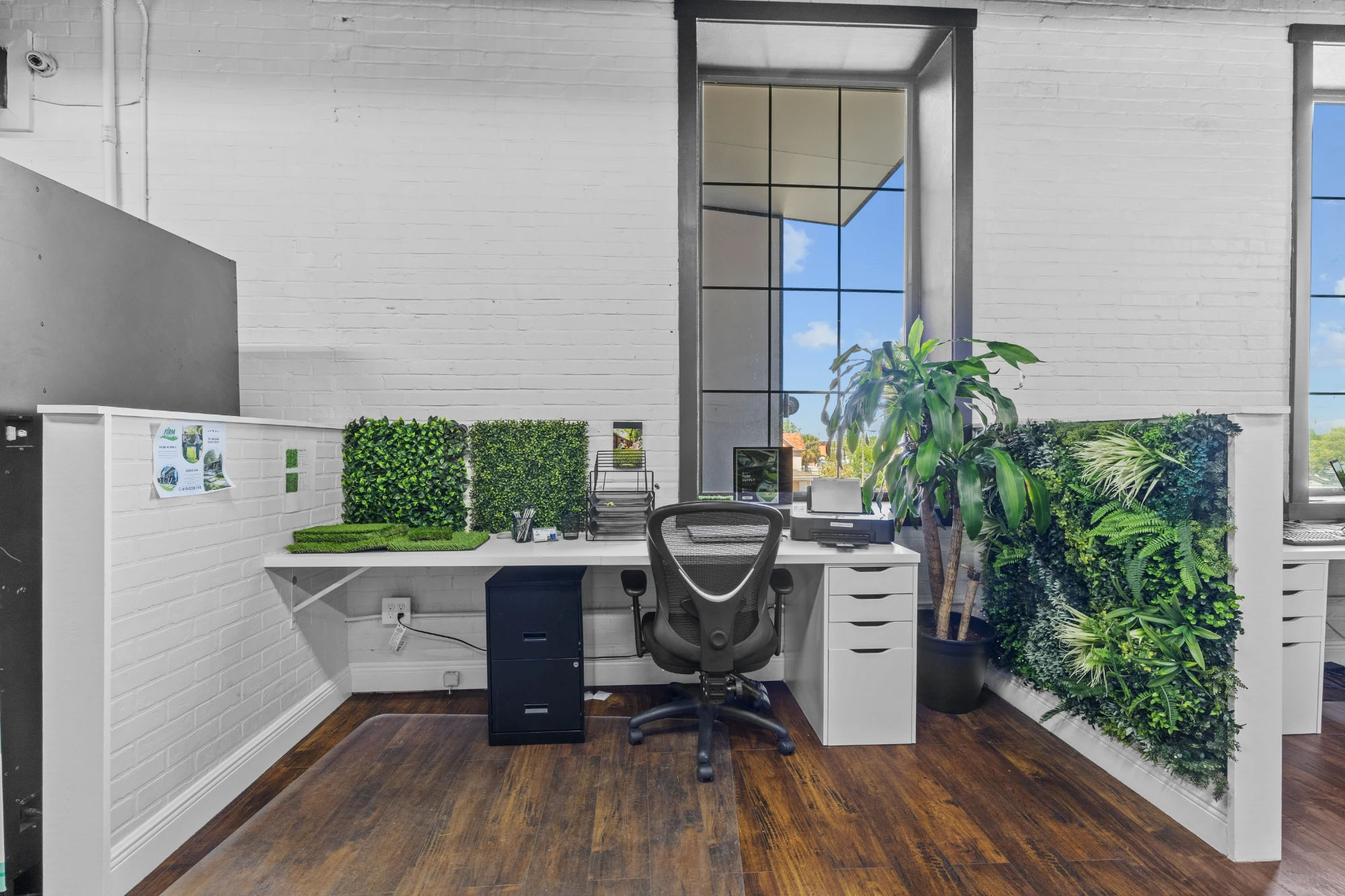 CoWorkTampa, Premium Dedicated Desk, Tampa, FL