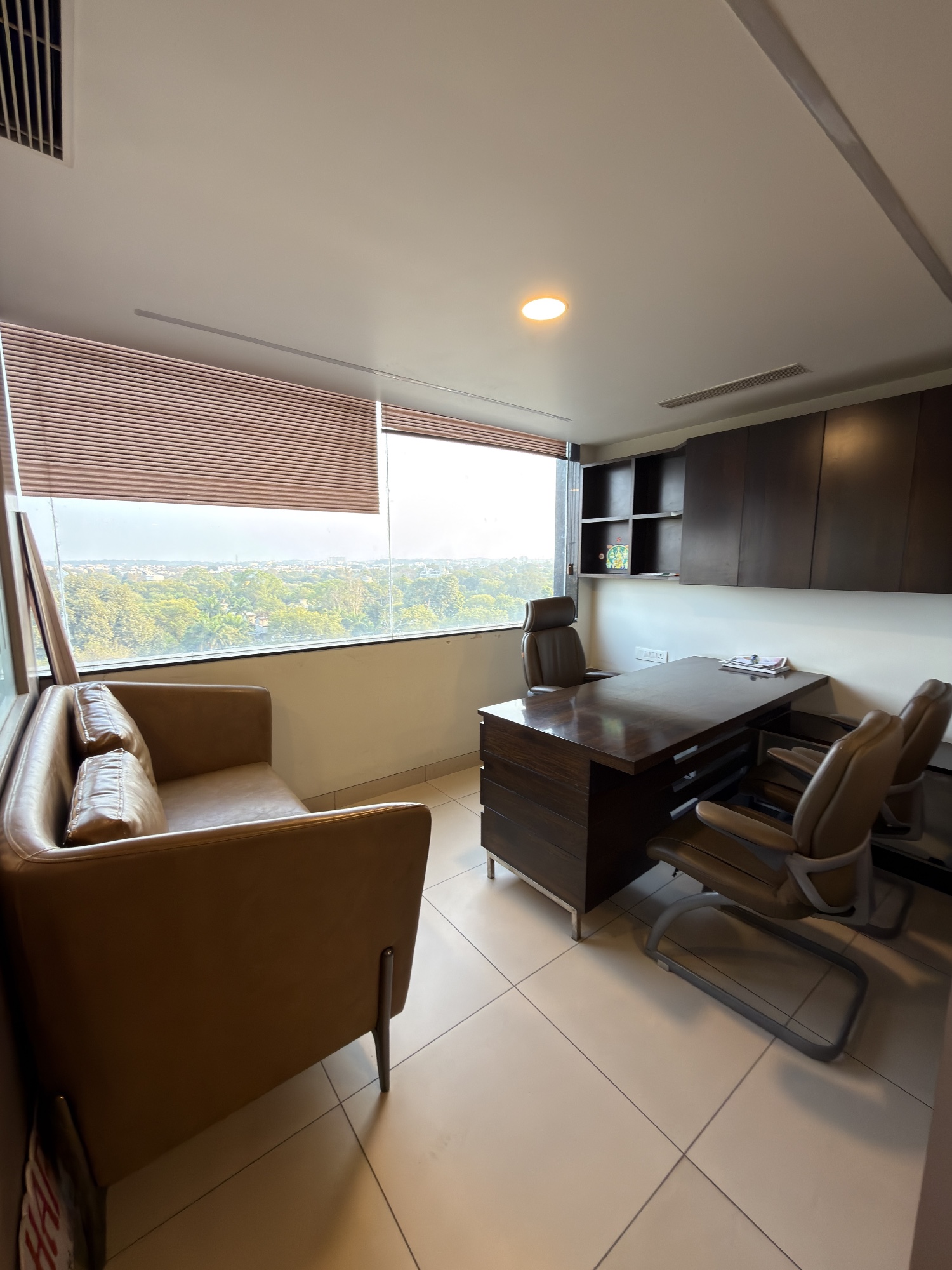 MileStone Coworking & Conference, Keshar Towers, Private office 4 desks, Gwalior