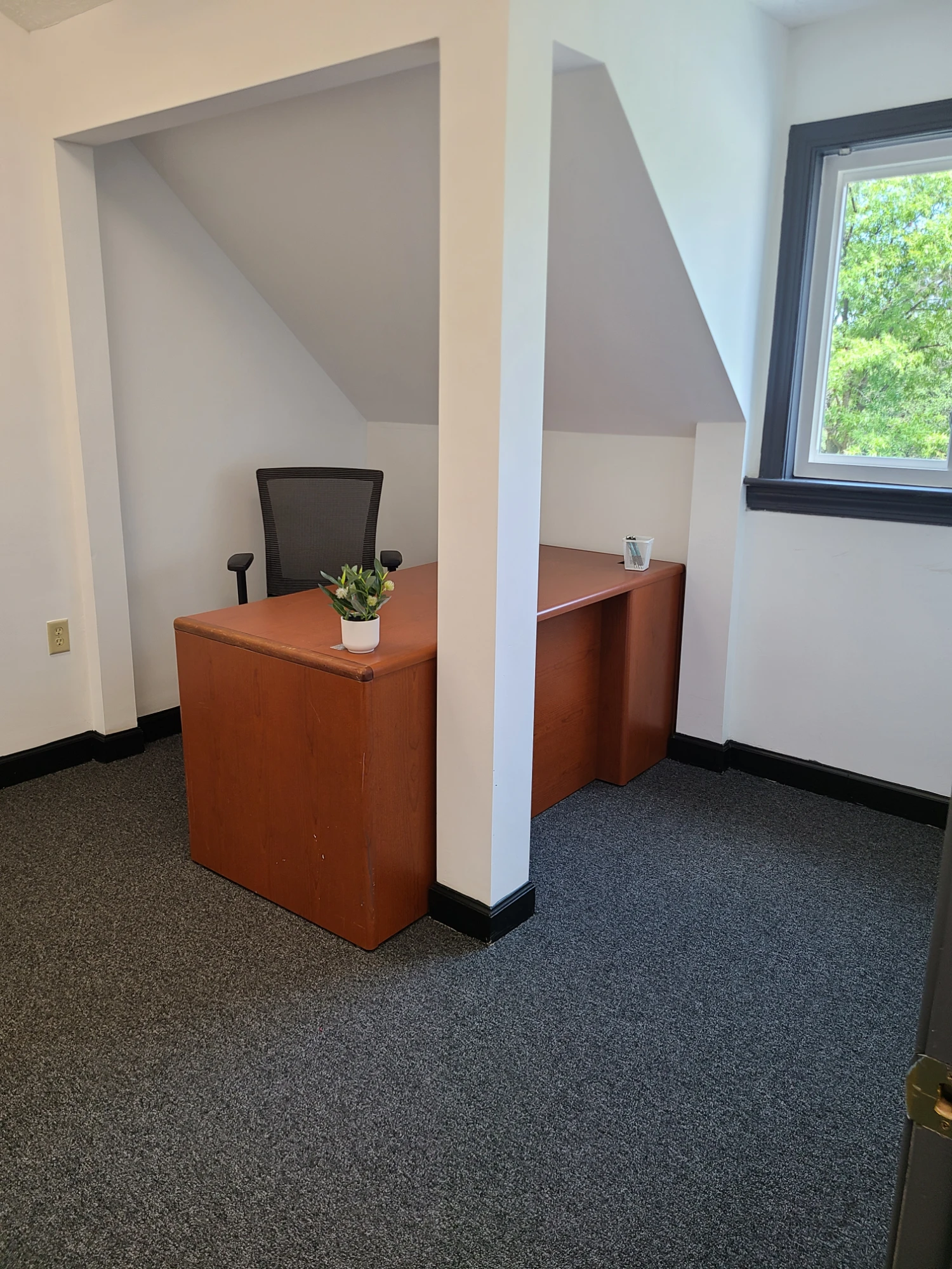 IncuHub - Hampton, Private Office, Hampton, VA