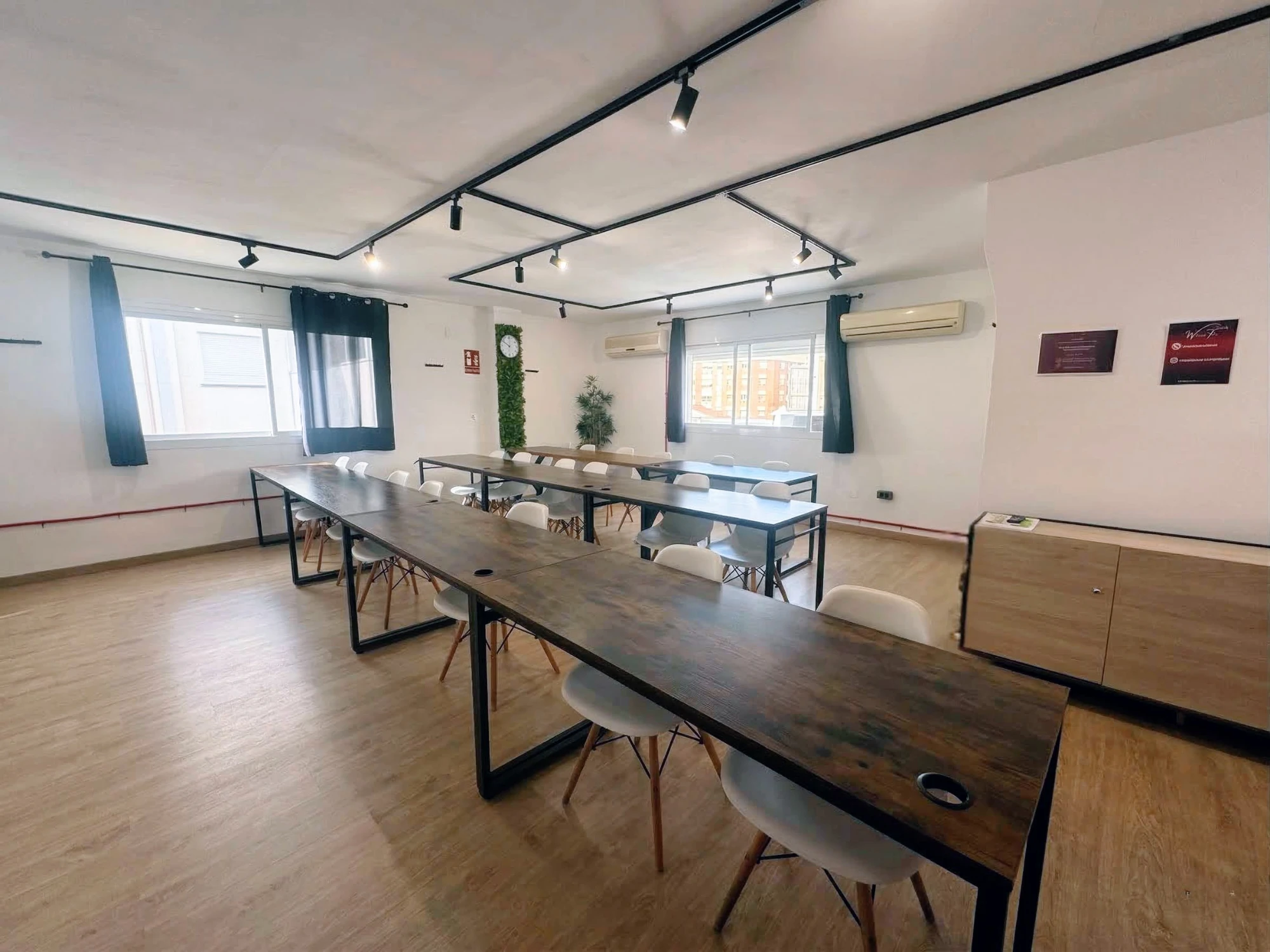 Innovation Campus Malaga Terrace, Sala de reuniones 12 personas, Málaga