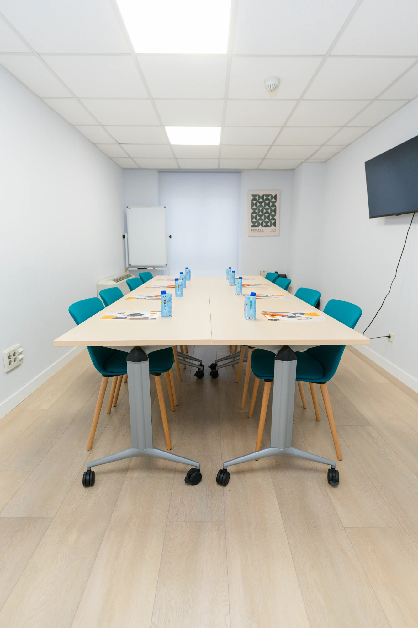 Centro de Negocios Juan Bravo, Sala de reuniones 8 personas, Madrid