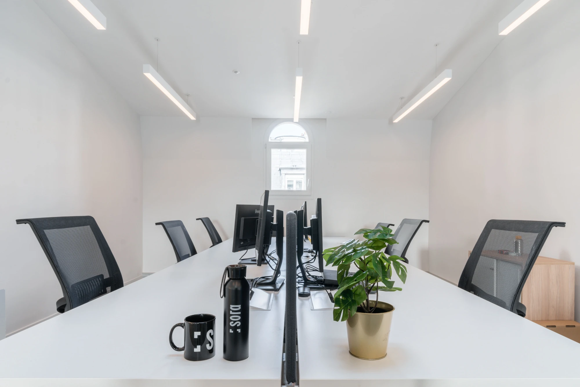 Sora Calais, Private office, 6 desks, Paris 9e