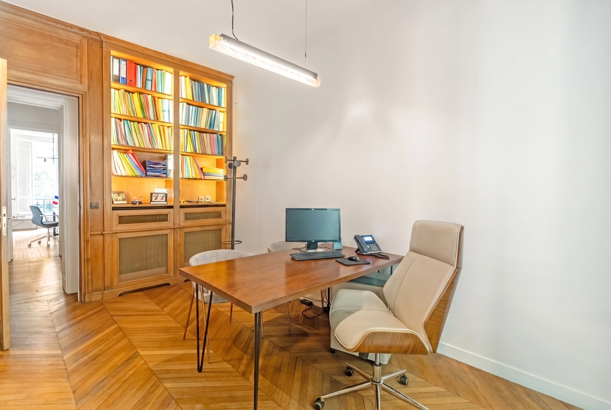 Sora Pereire, Private office, 1 desk, Paris 17e