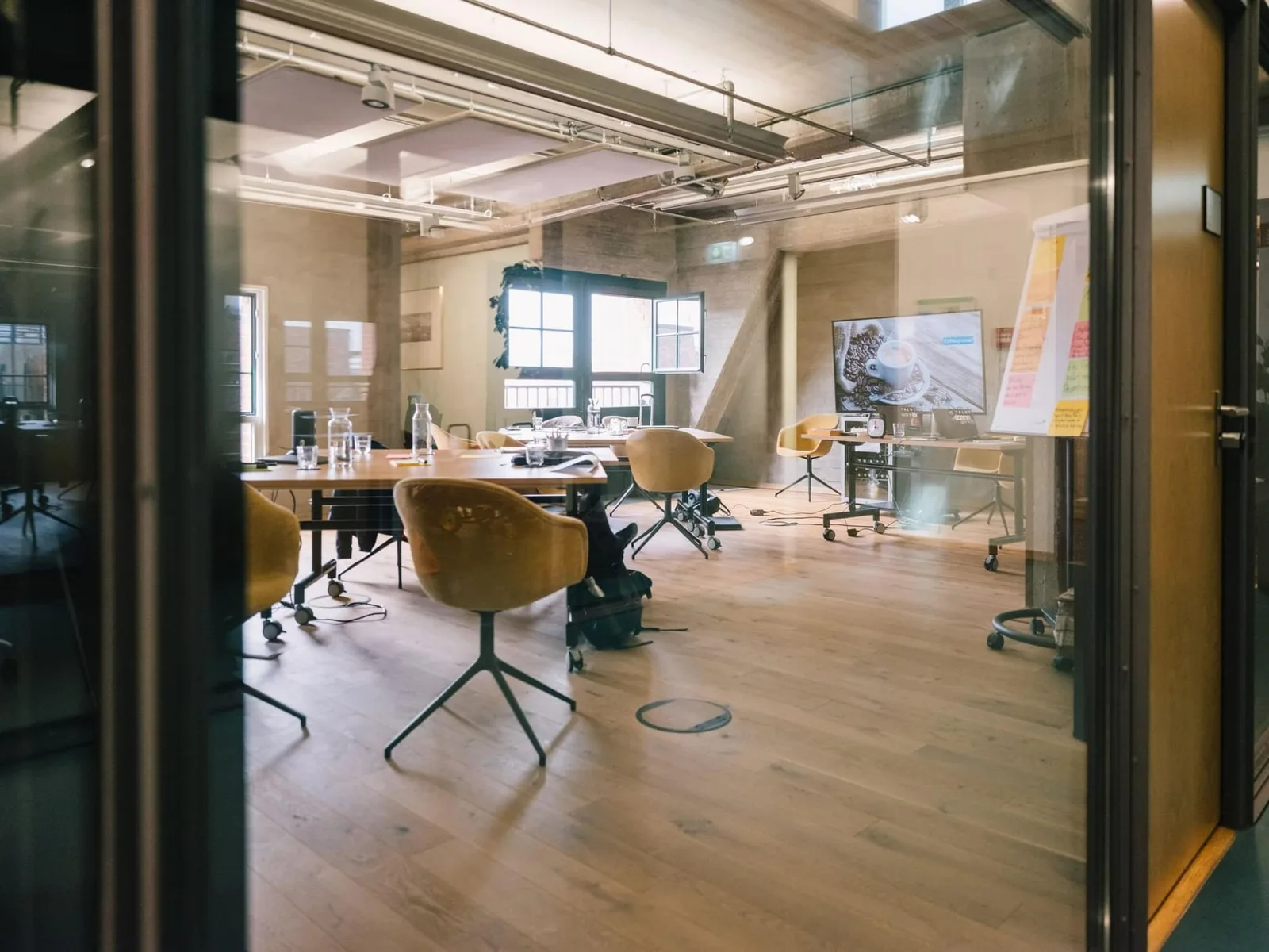 1000 Satellites Hamburg Speicherstadt, Meeting room for 8 people, Hamburg