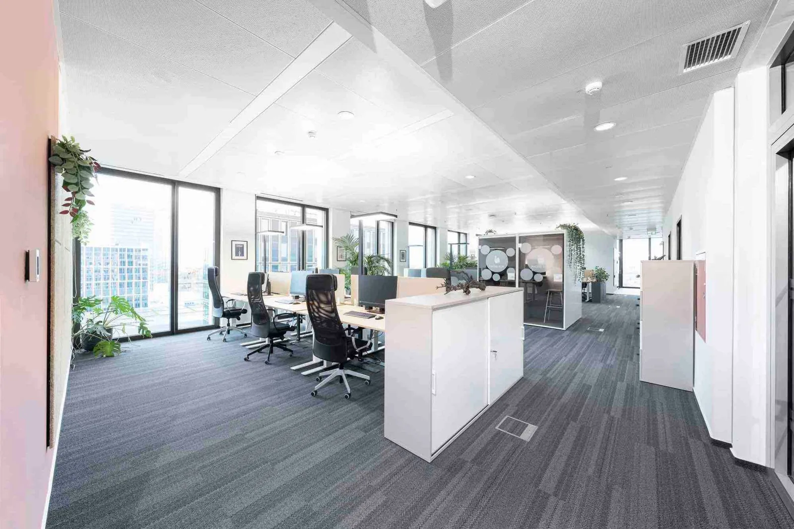 1000 Satellites Mannheim Satellit Glückstein, Open-plan office, Mannheim