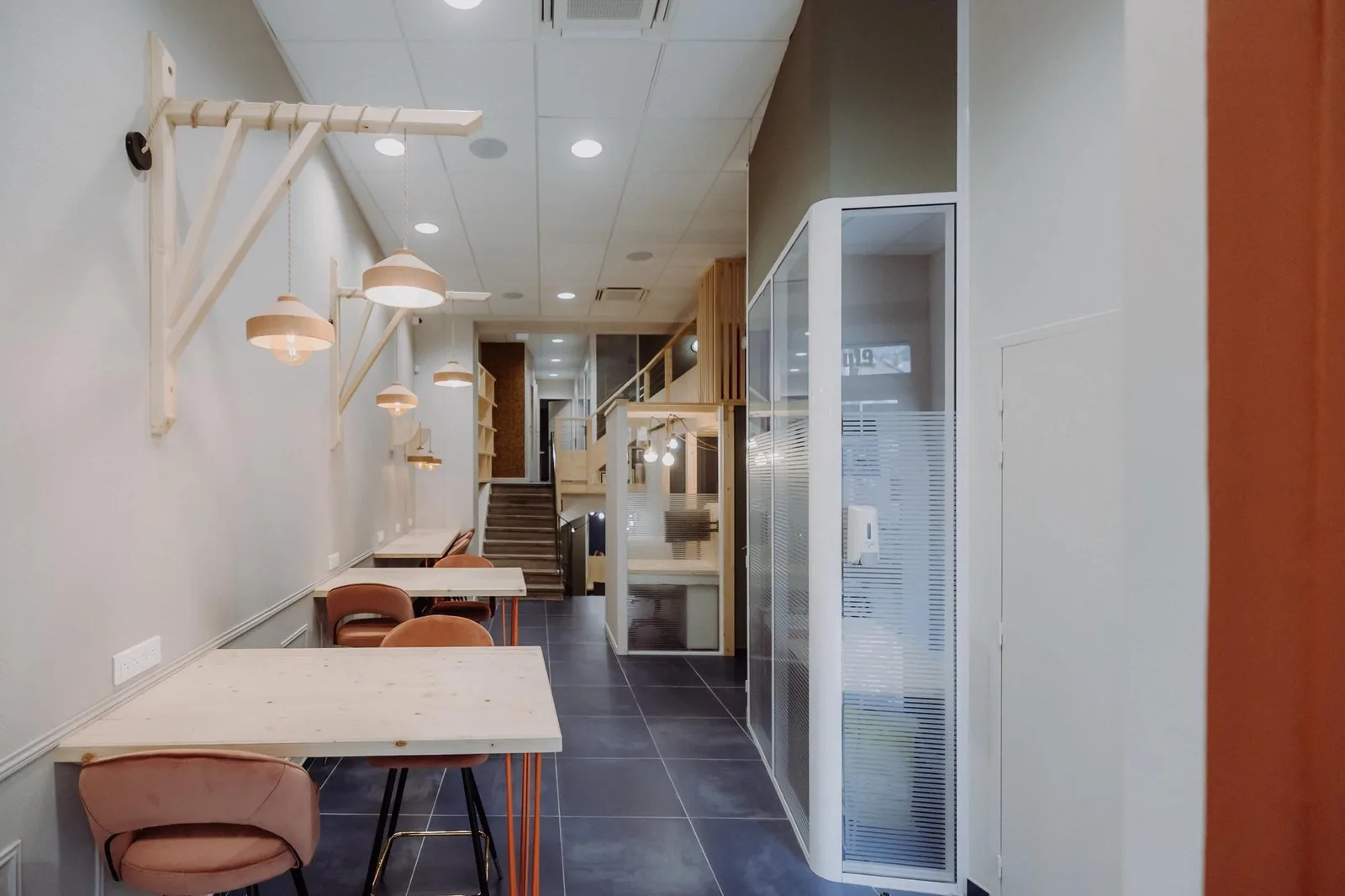 Au 19, Coworking space, Gap