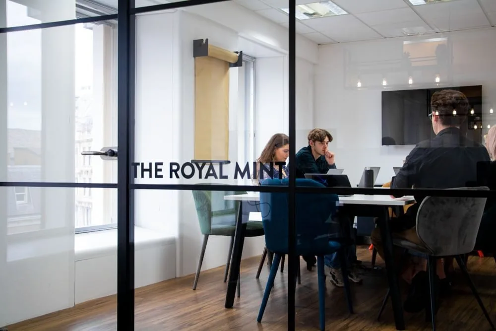 2-Work, Meeting room for 6 people, Leeds