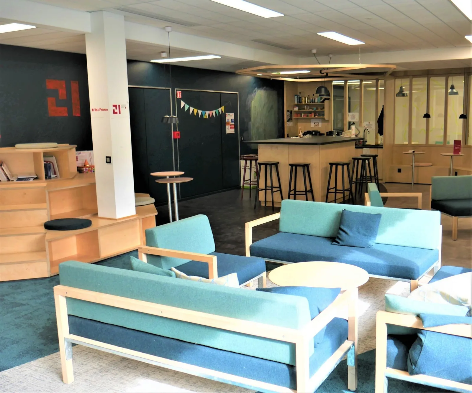 21, l'Accélérateur de la Croix-Rouge & Nexem, Espace détente, Montrouge