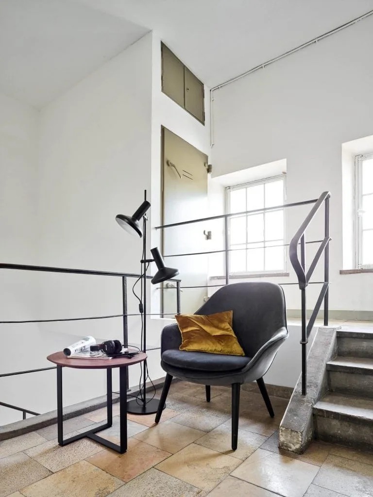 25kv Hub, Lounge, Munich