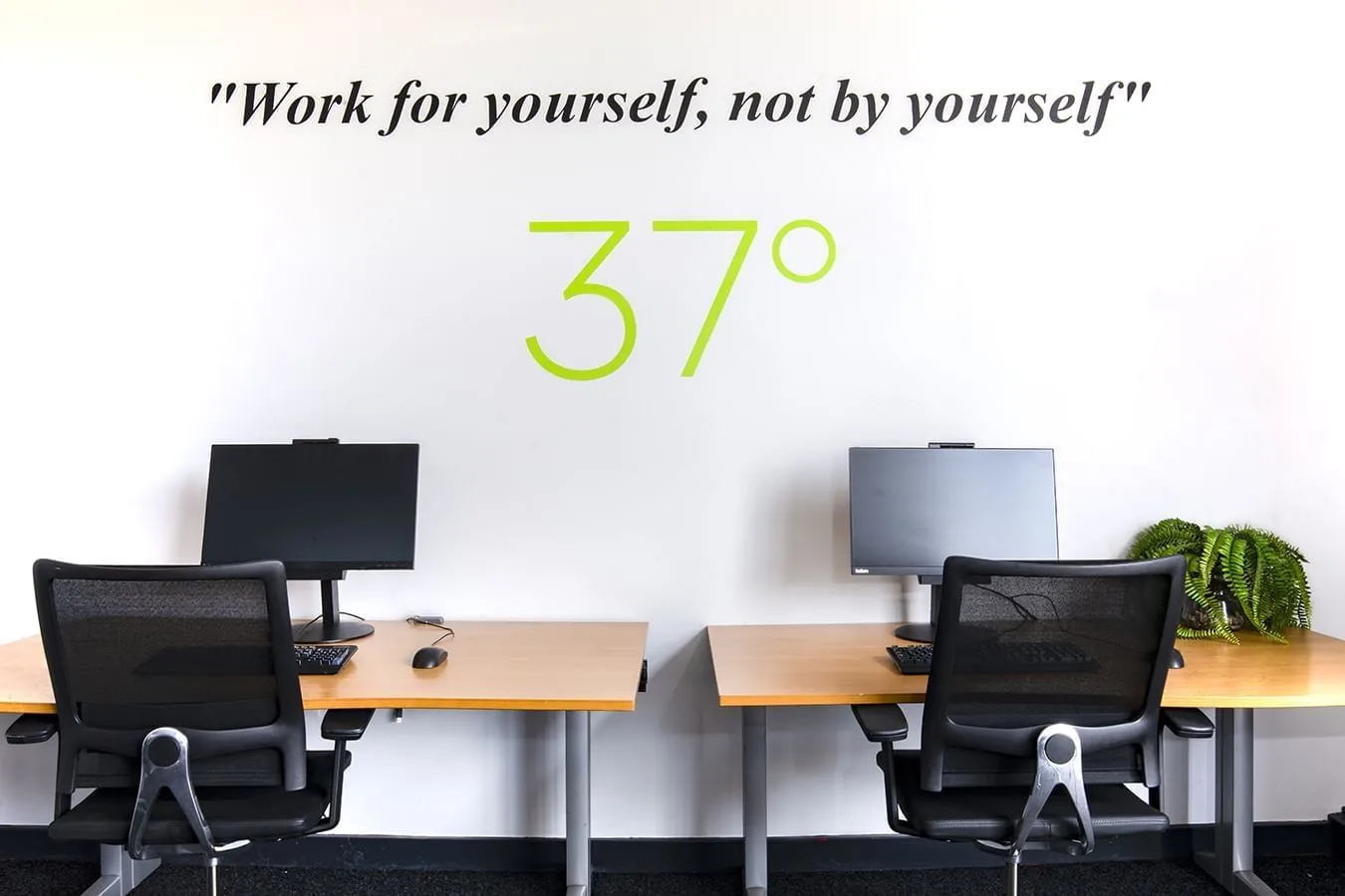 37 Degrees Co-Working, Bureau privatif 2 postes, Whitley Bay