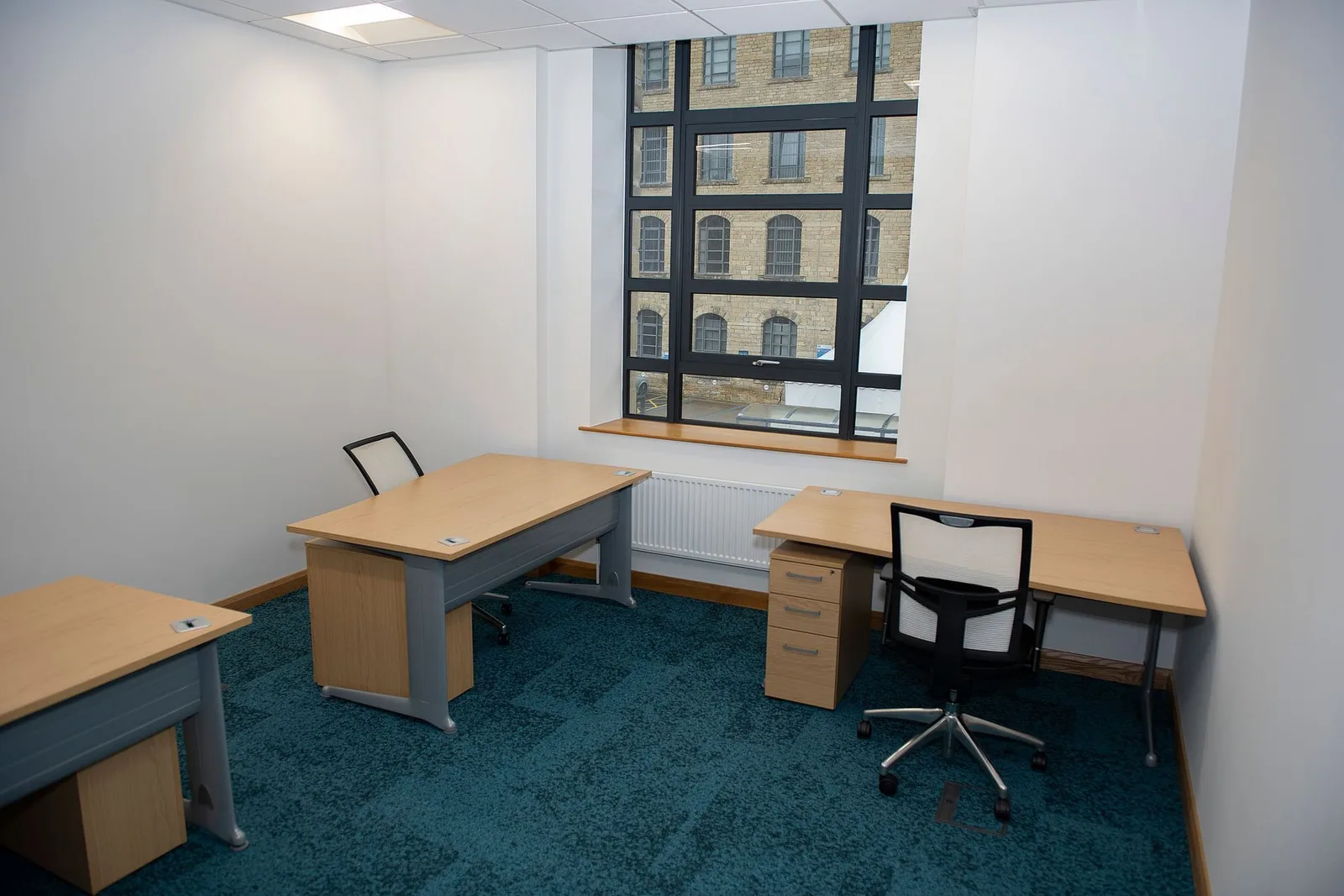 3M Buckley Innovation Centre, Bureau privatif 3 postes, Huddersfield