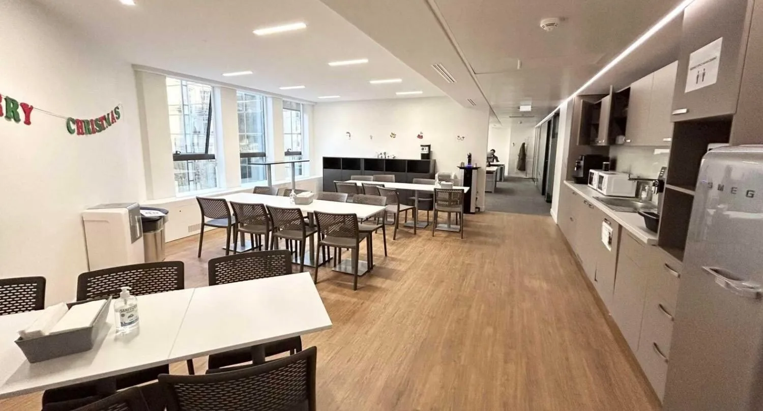 42 Washington, Kantine, Paris 8e