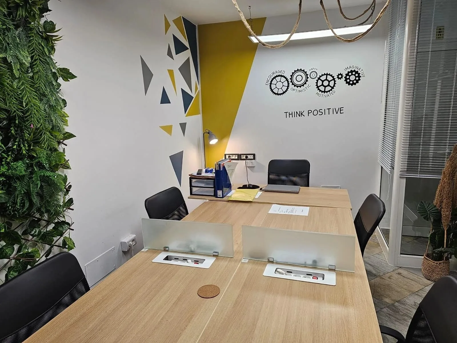 5B Coworking 1.0, Bureau privatif 5 postes, Ariana