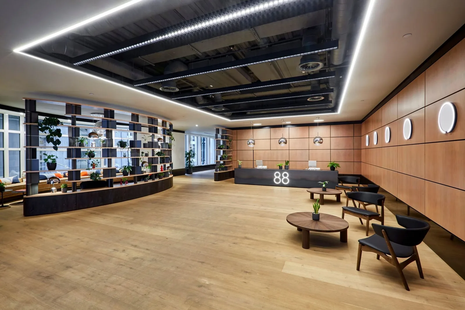 88 Leadenhall Street, Reception, London