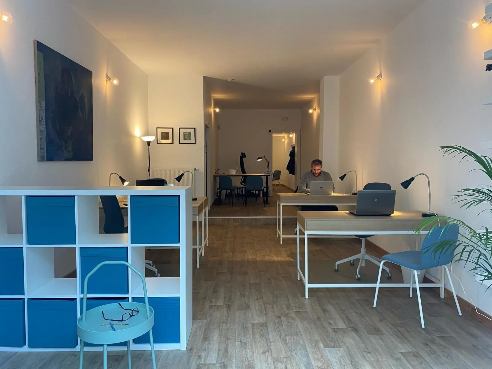 Le 897 Chée d'Alsemberg by LePetitBureau, Open-plan office, Uccle