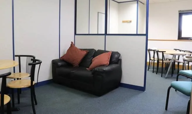 Absolutely Offices Grove House, Lounge, Basingstoke