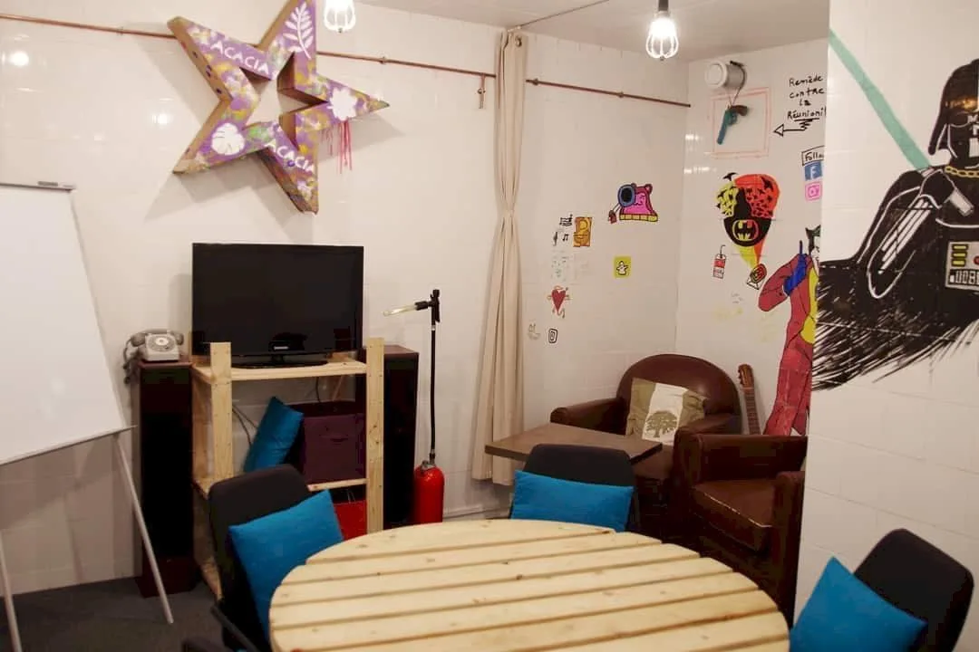 Acacia Coworking, Besprechungsraum für 4 Personen, Boulogne-Billancourt