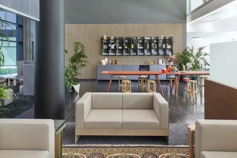 Accumulata Operations, Lounge, Munich