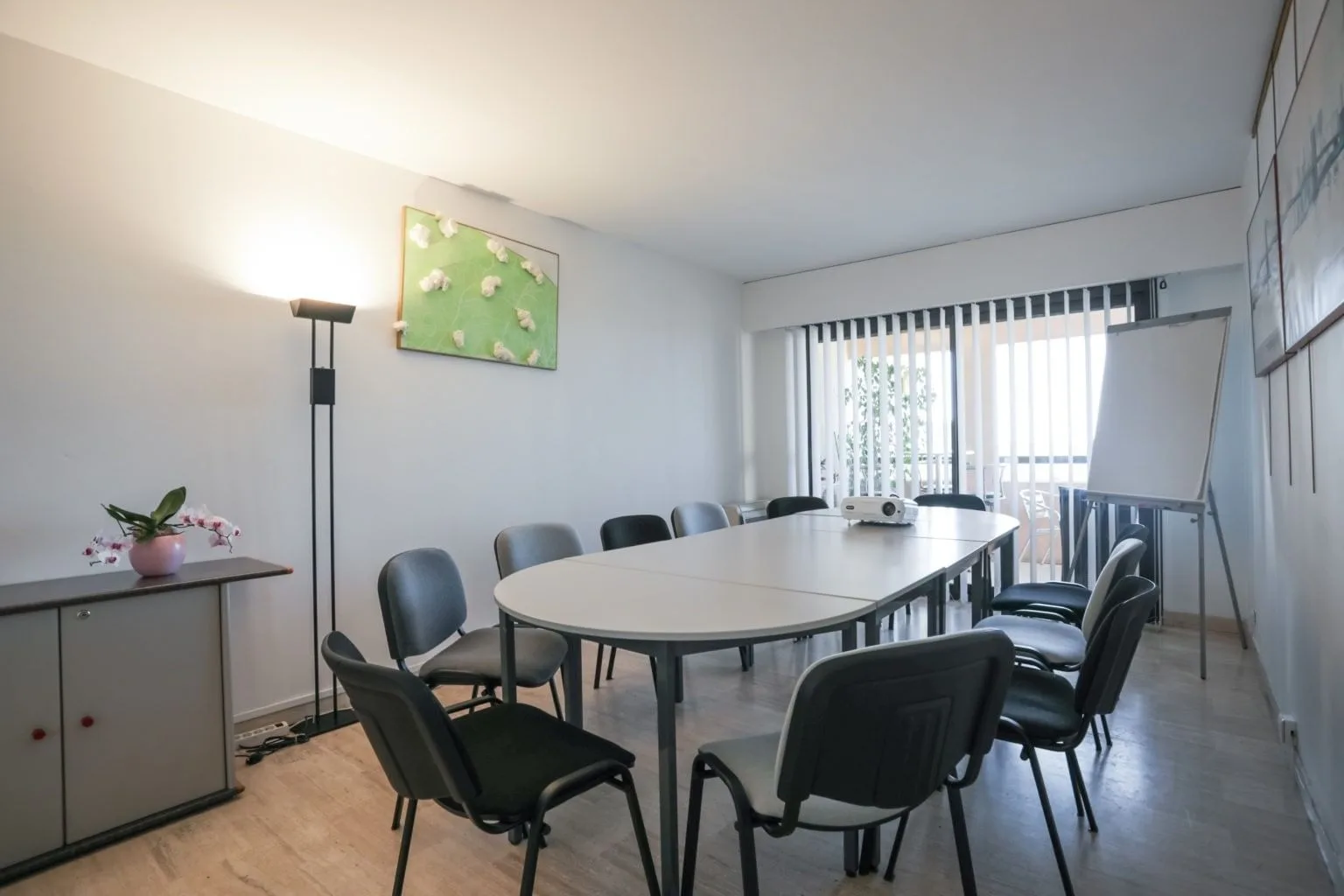 Acte Cannes, Salle de réunion 12 personnes, Cannes