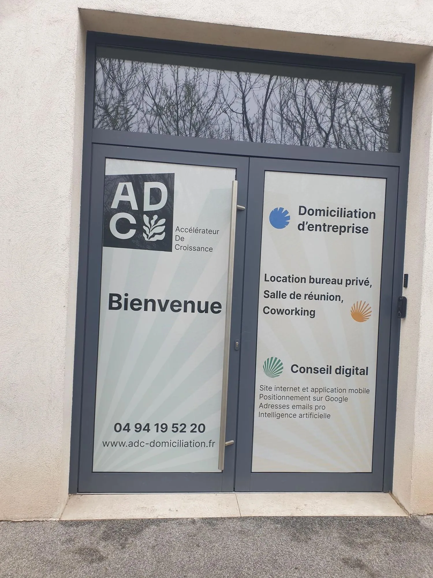 ADC Domiciliation, Façade, Sainte Maxime