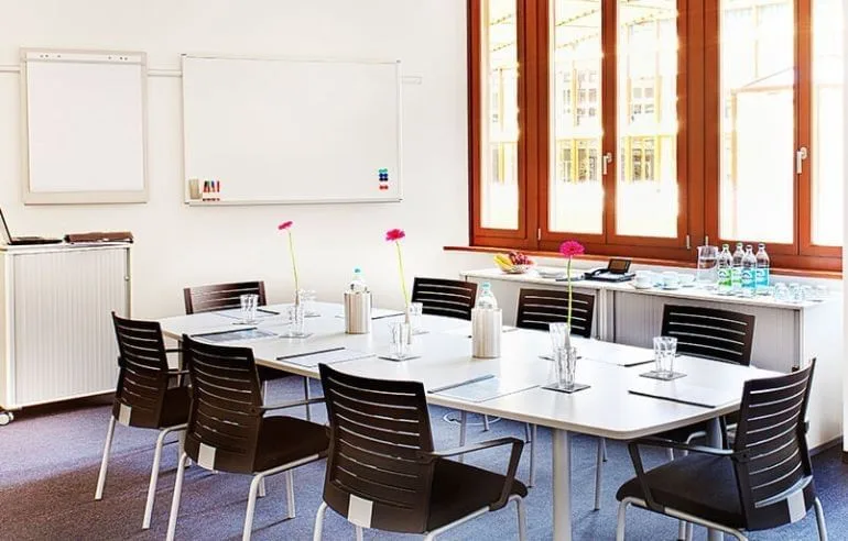Agendis Business Center Bavaria, Meeting room for 8 people, Munich