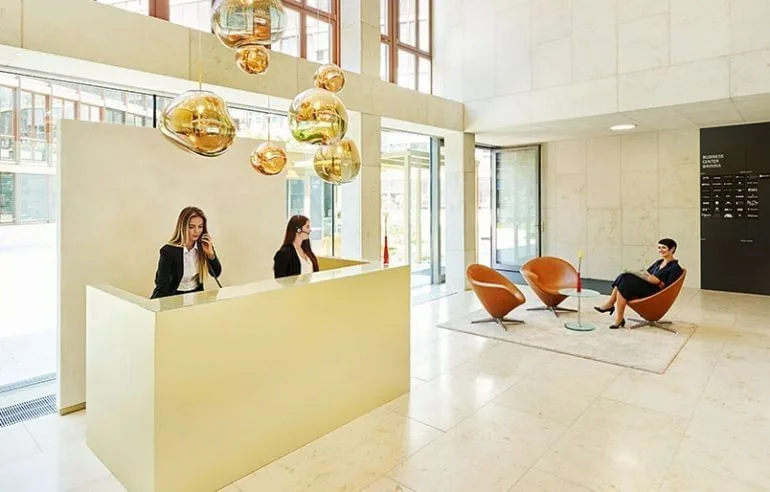 Agendis Business Center Bavaria, Reception, Munich