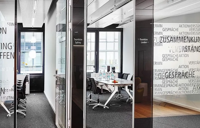 Agendis Business Center Exupéry 10 , Besprechungsraum für 6 Personen, Frankfurt am Main