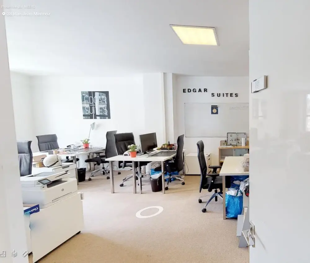 Symphony Partners Mermoz, Agréable bureau 8 postes, Paris 8e