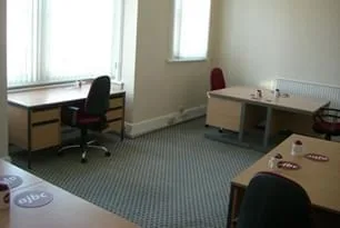 Ajay Business Centres, Bureau privatif 3 postes, Wembley