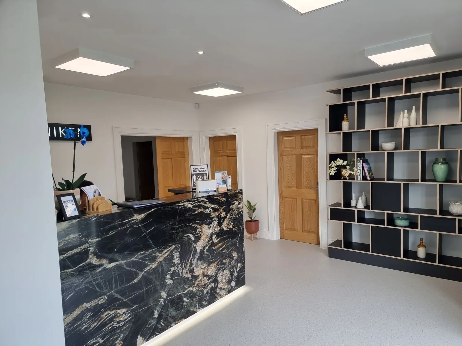 Alan Cryer, Reception, Harrogate
