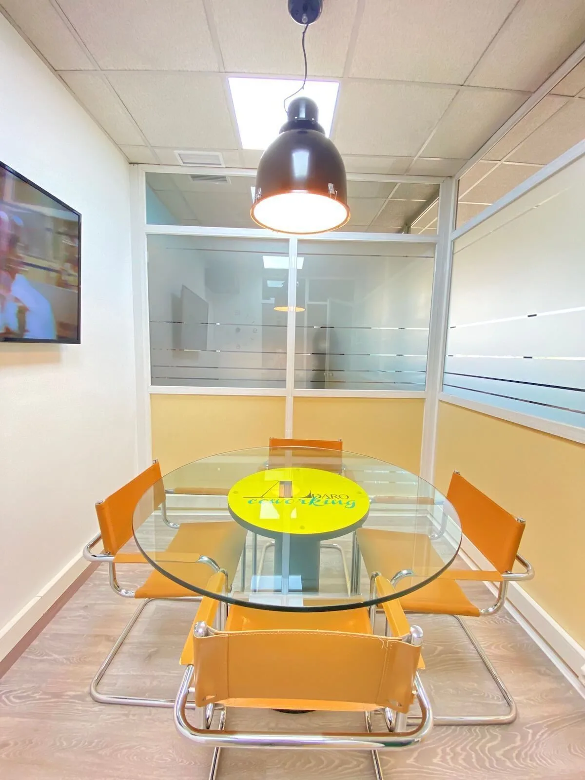 Aldaro Coworking, Sala de reuniones para 6 personas, Rivas-Vaciamadrid