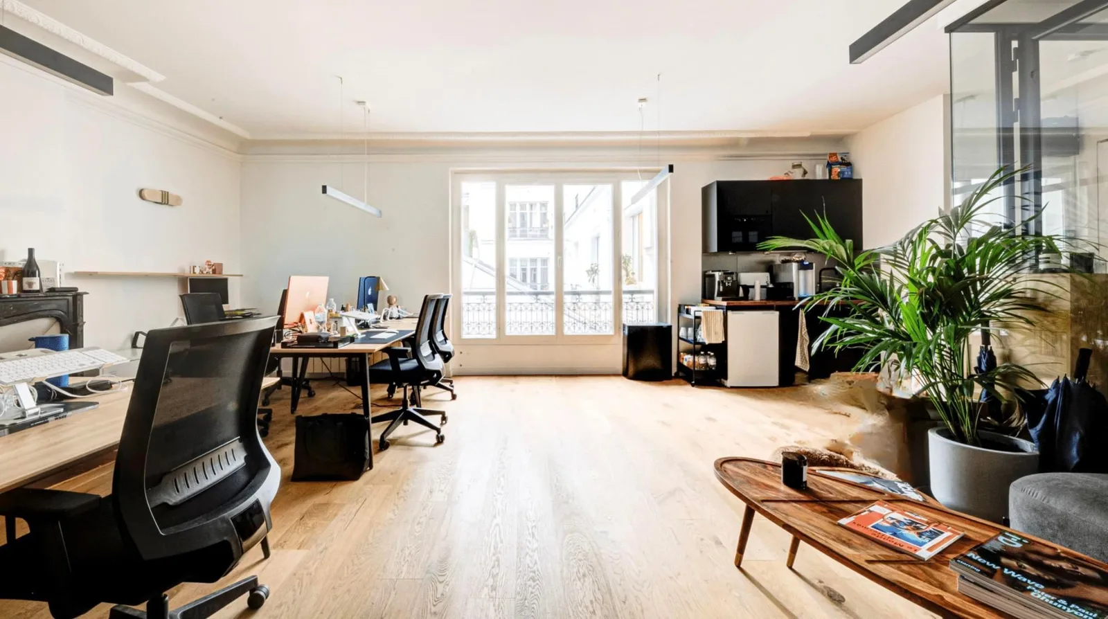 All Day Le Tiquetonne, Open-plan office, Paris 2e