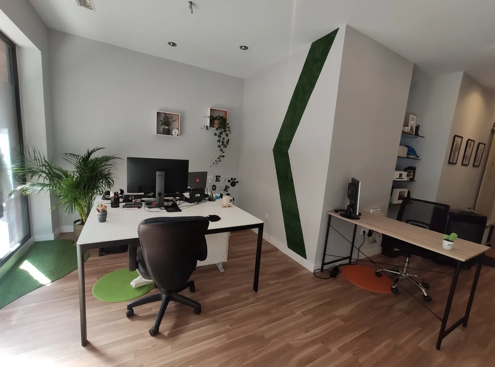 Almacén 39 Coworking, Private office, 3 desks, Gijon