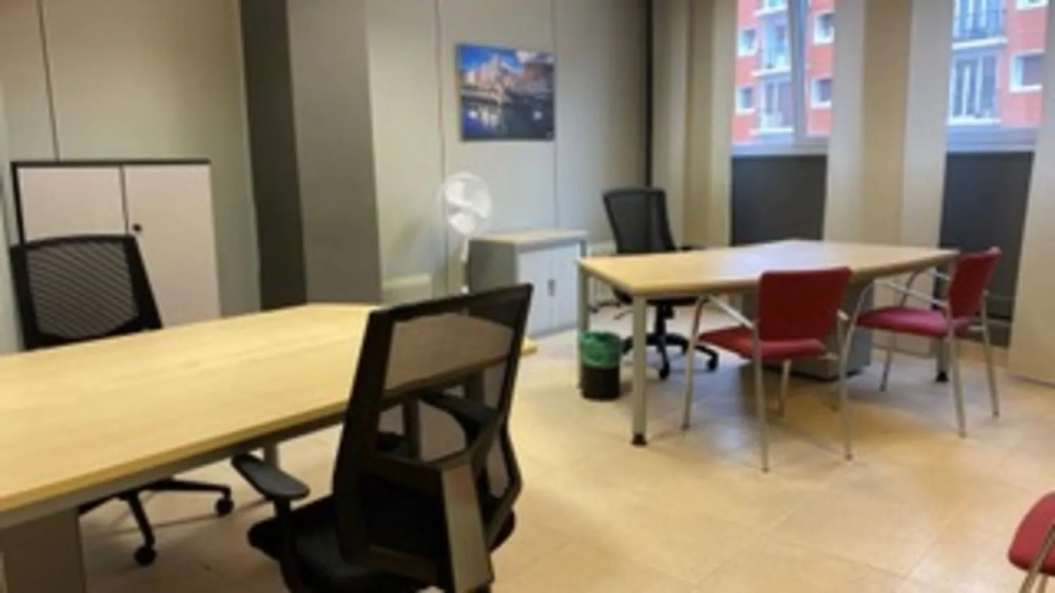 Alzola Coworking, Despacho privado con 3 puestos, Bilbao