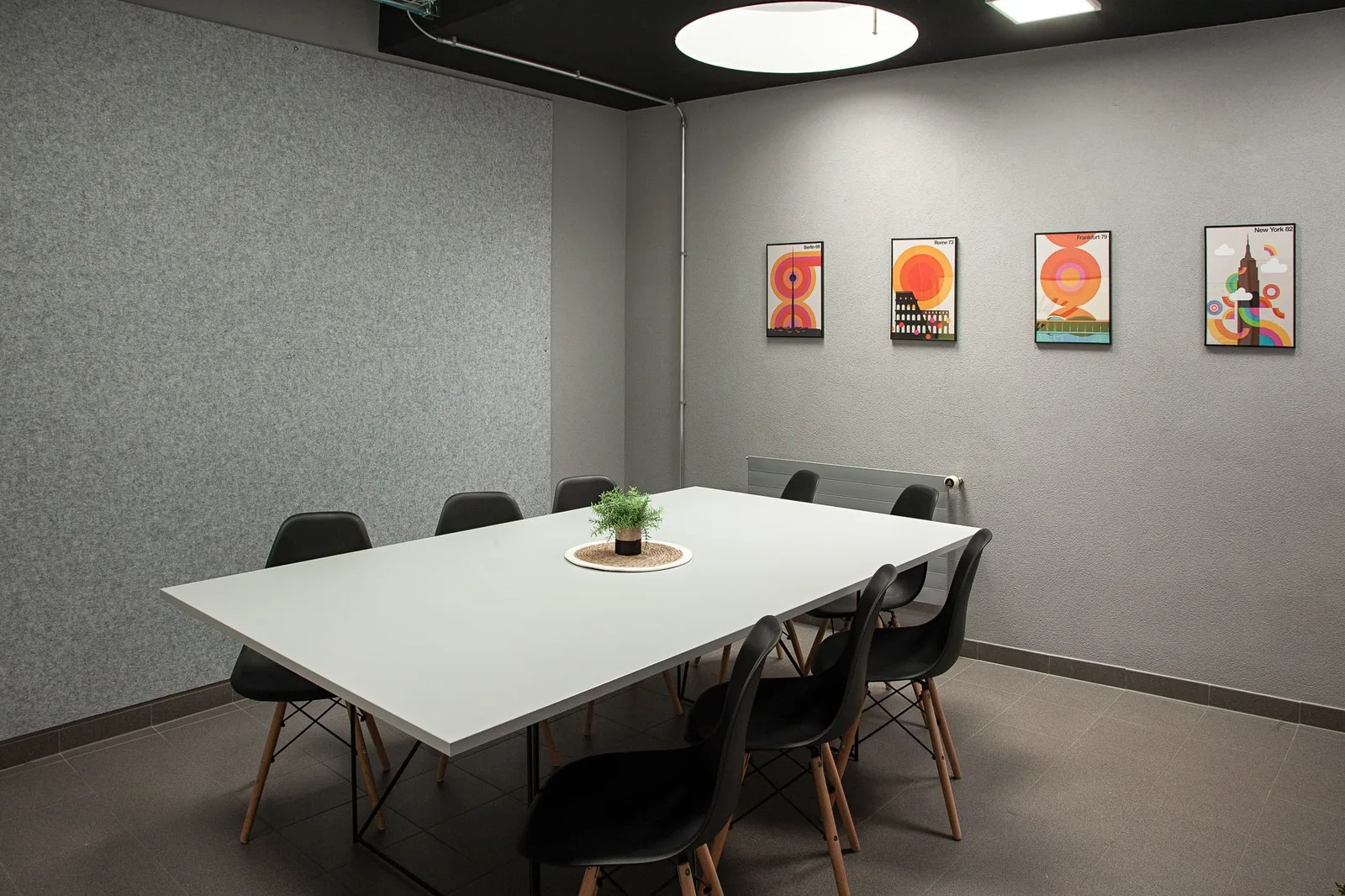 L'Amicale du Wifi, Salle de réunion 8 personnes, Fully