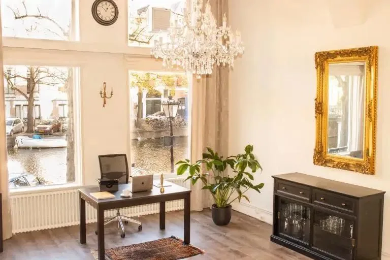 Amsterdam Desk Company, Privékantoor met 1 werkplek, Amsterdam