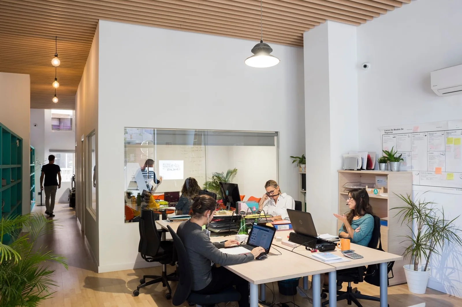 Anda Cowork, Espaço aberto, Granada