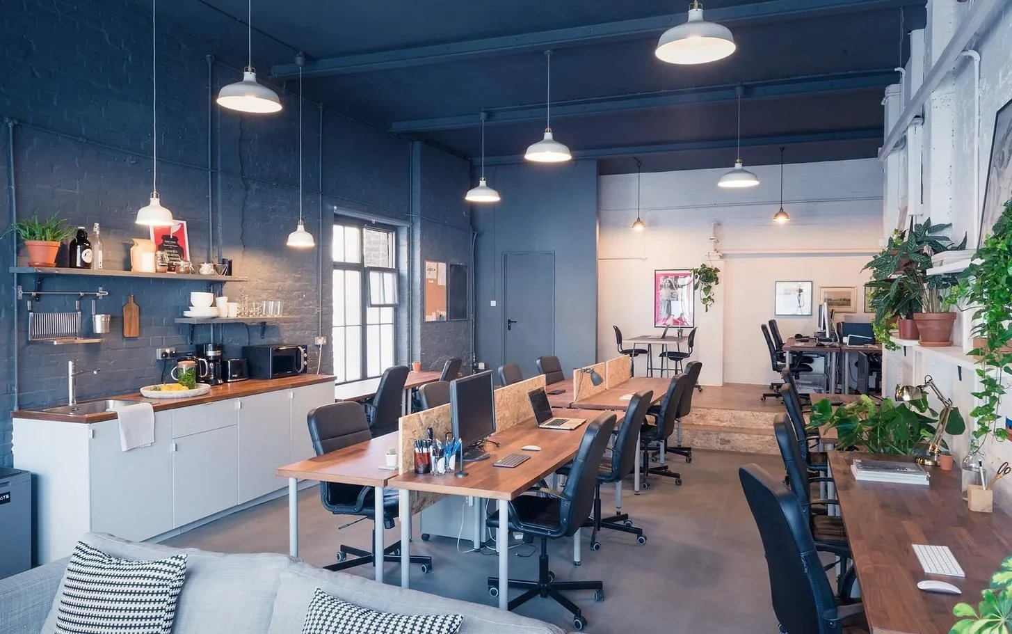 Another Place, Open-plan office, London
