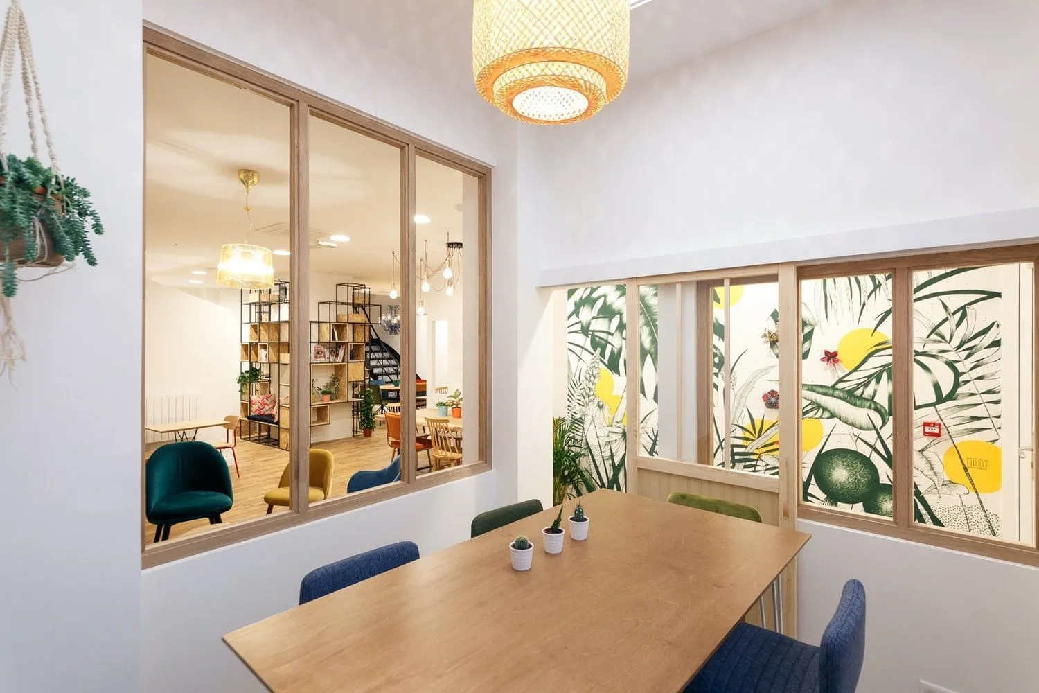Anticafé Strasbourg, Meeting room for 6 people, Strasbourg
