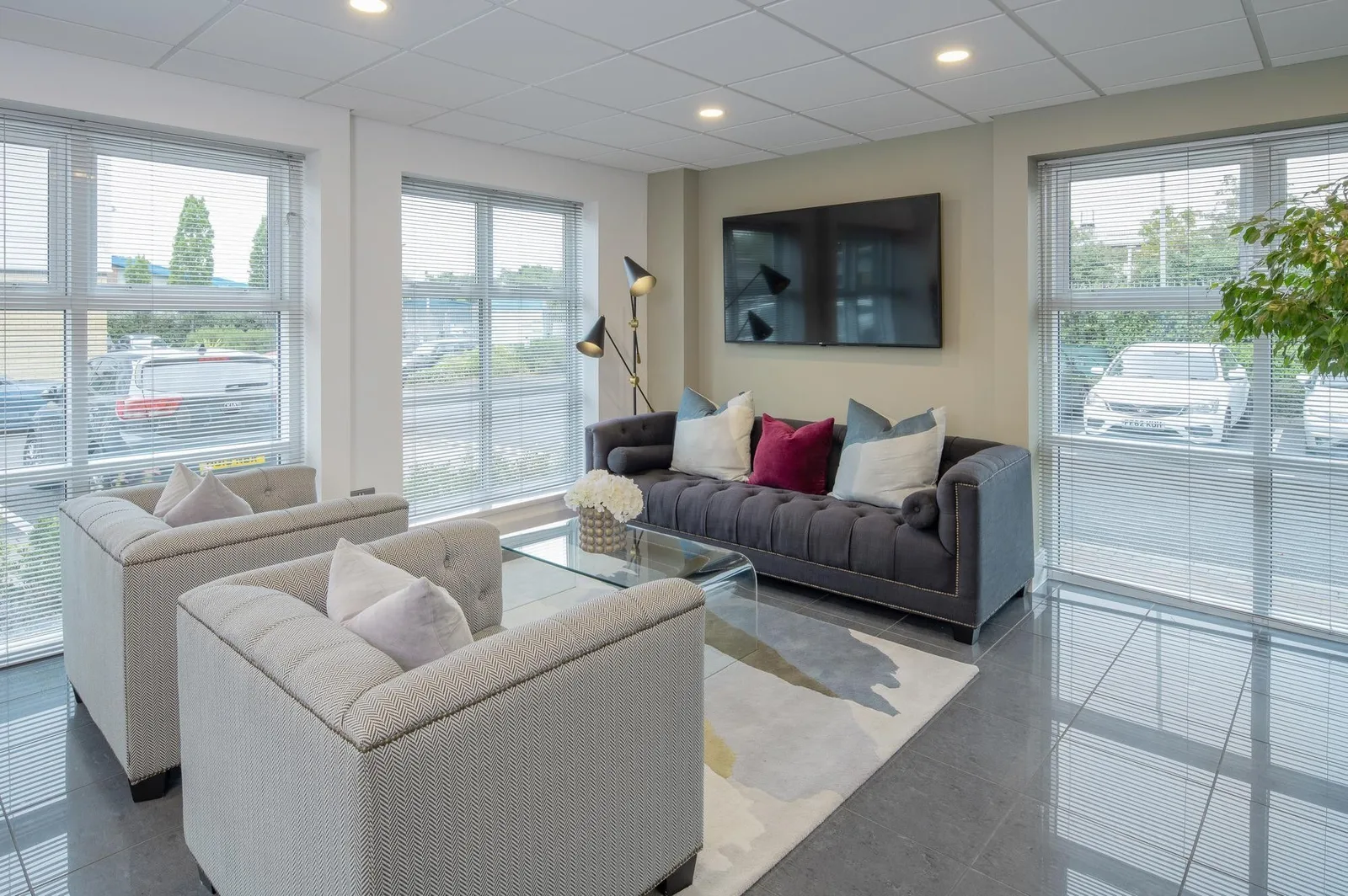 Arena Offices Poole - Holyrood Close, Lounge, Poole