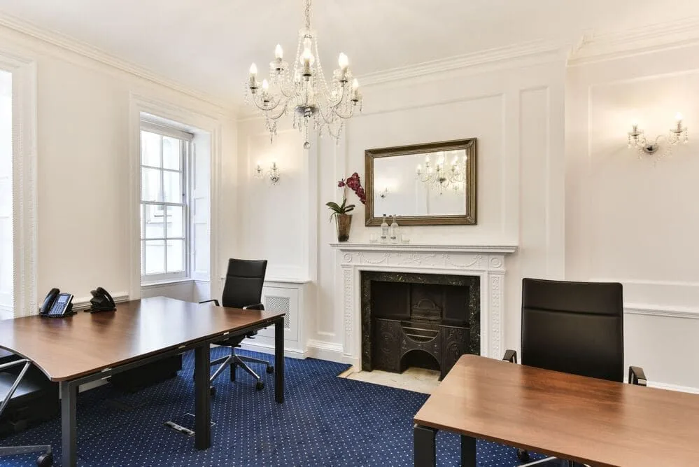 Argyll - 23 Berkeley Square, Private office, 2 desks, London