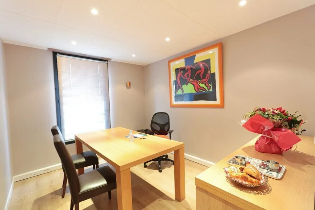 Assist'entreprises, Private office, 1 desk, Cannes