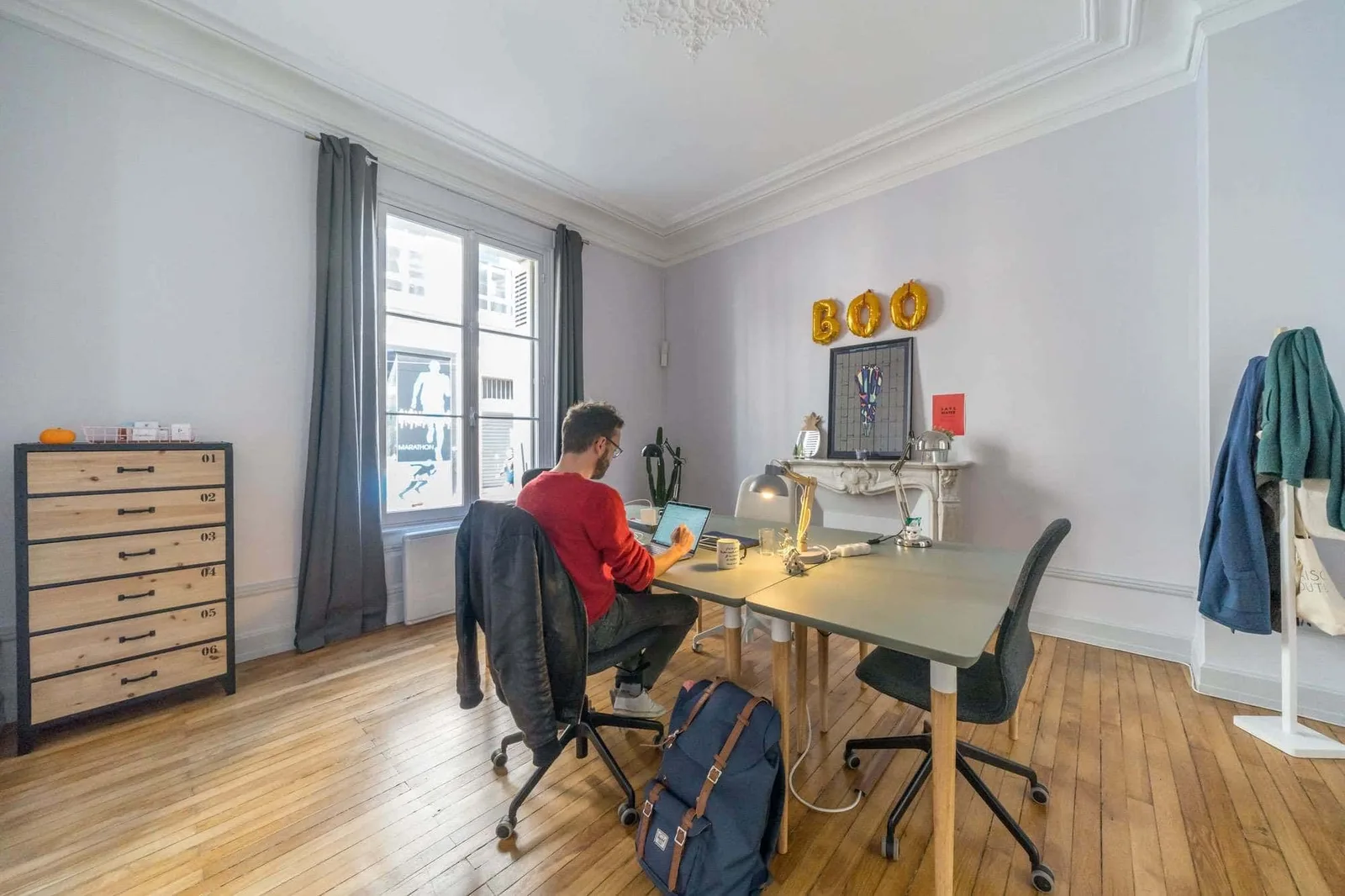 L'Atelier, Privatbüro mit 4 Arbeitsplätzen, Tours