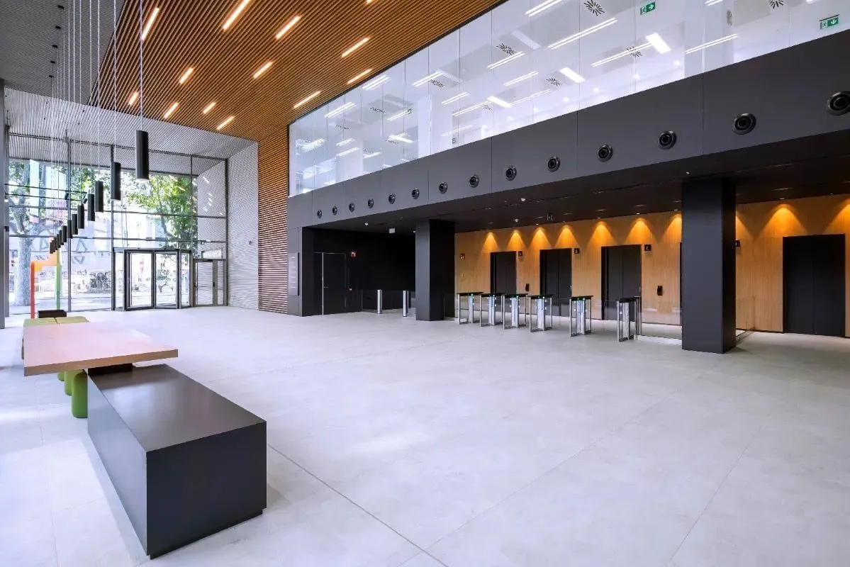 Aticco Diagrame, Reception, Barcelona